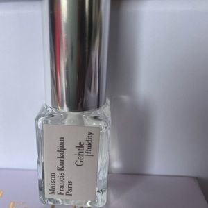 Authentic 💯 MFK never tested.
0.17oz 5ml Gentle Fluidity Silver Eau de Parfum